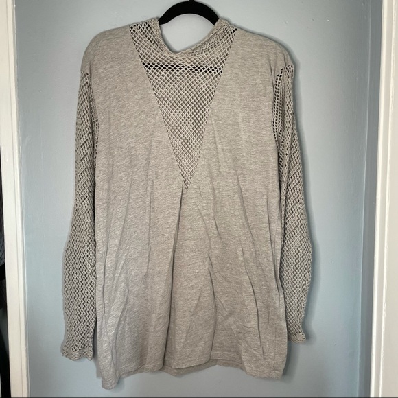 Emma & Sam Fishnet Hooded dress - Picture 2 of 4